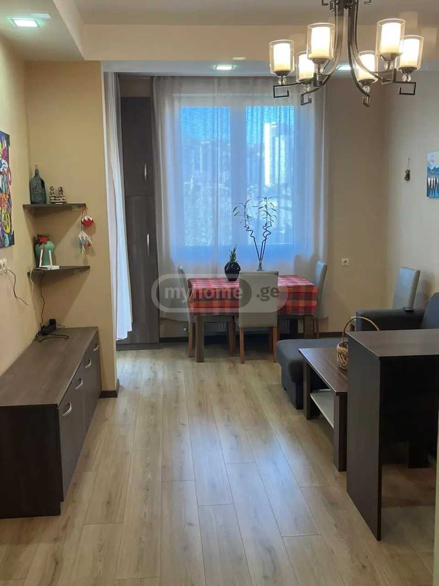 O.Lortkipanidze st. - 3 rooms