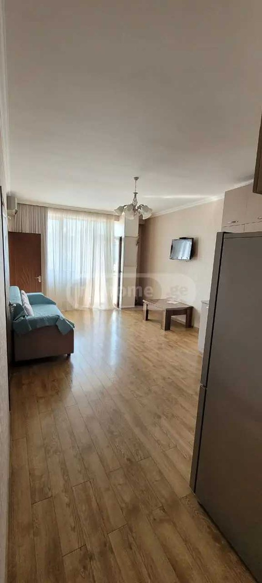 universiteti st. - 3 rooms