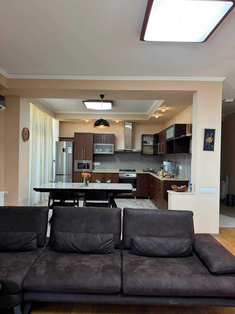 mitskevichi st. - 5 rooms