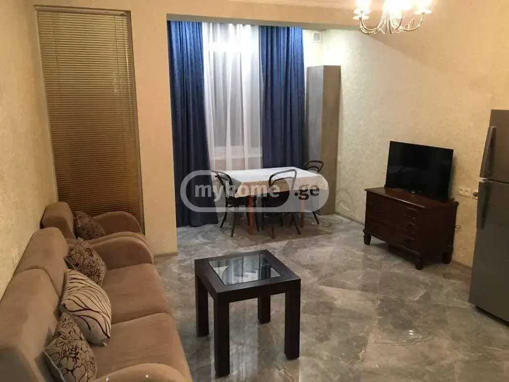 Kosmonavtebi coast - 2 rooms