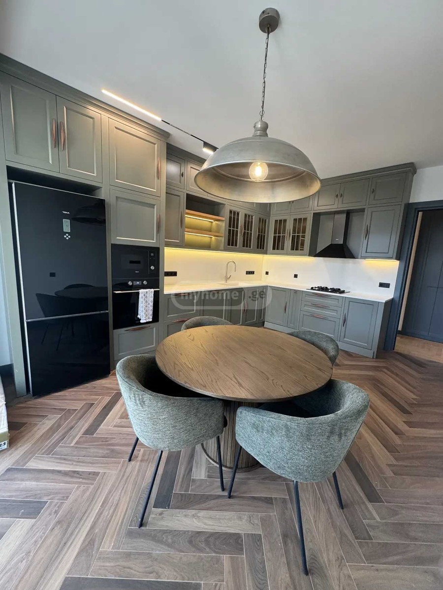 Tamarashvili st. (Saburtalo) - 5 rooms