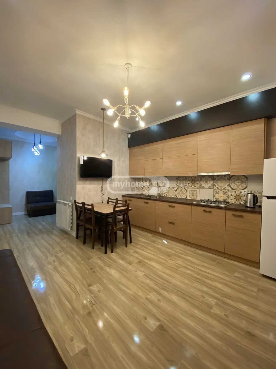 Ts. Dadiani st. (nadzaladevi) - 3 rooms