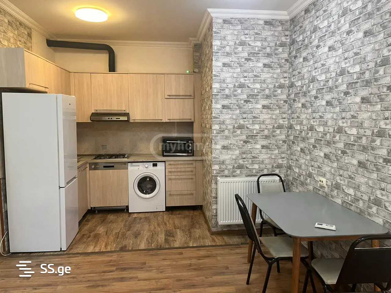 petre imeri st. 2 - 3 rooms
