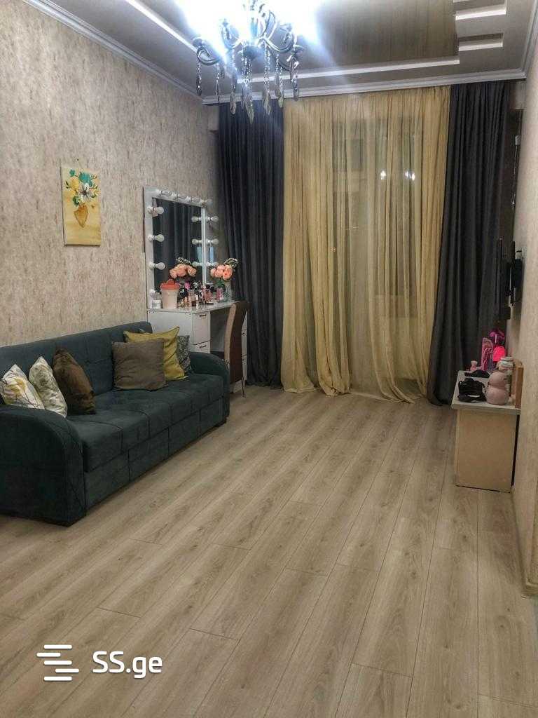 Liza Nakashidze-Bolkvadze st. 4 - 3 rooms
