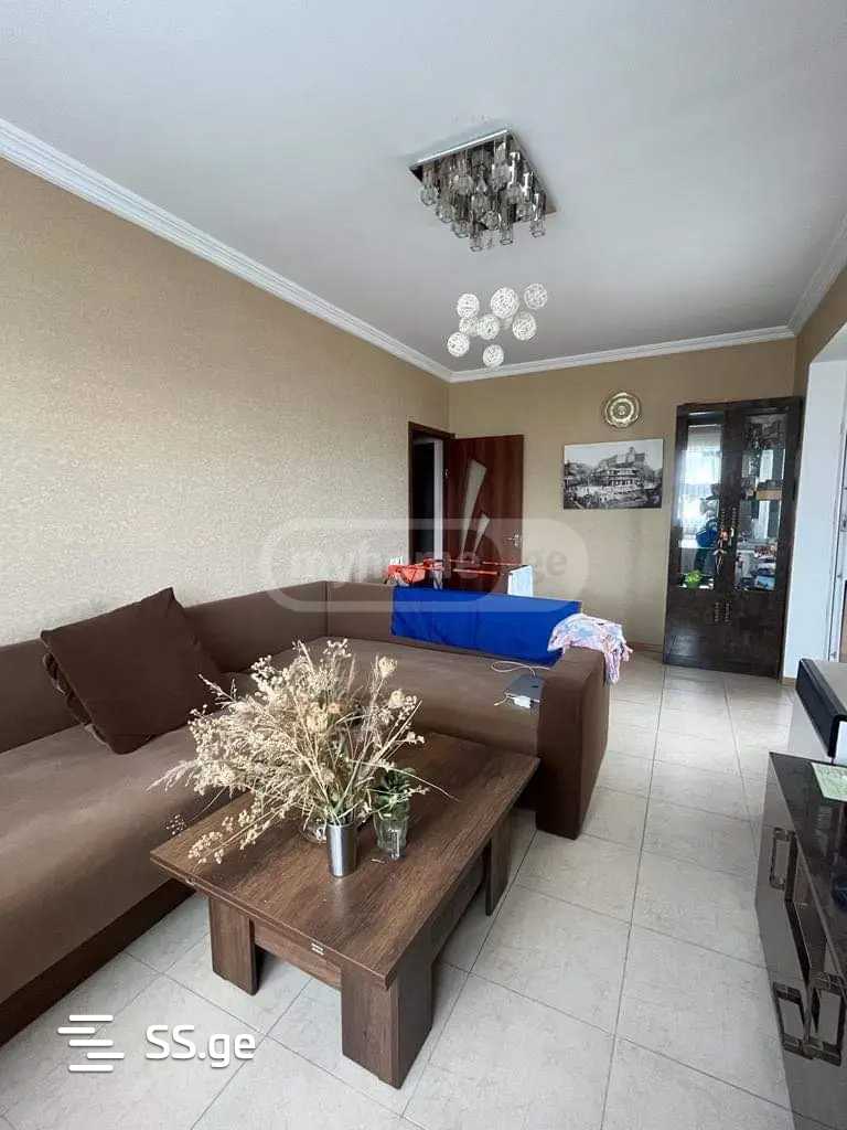 Micro. I, bl. IX - Temka - 3 rooms