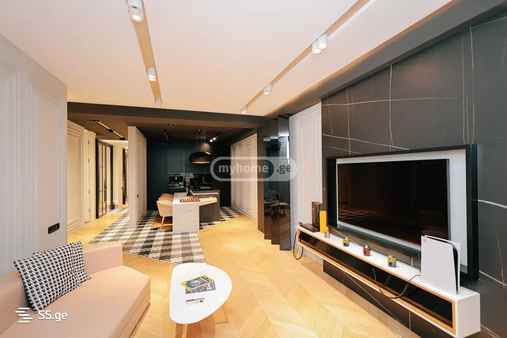 universiteti st. - 4 rooms