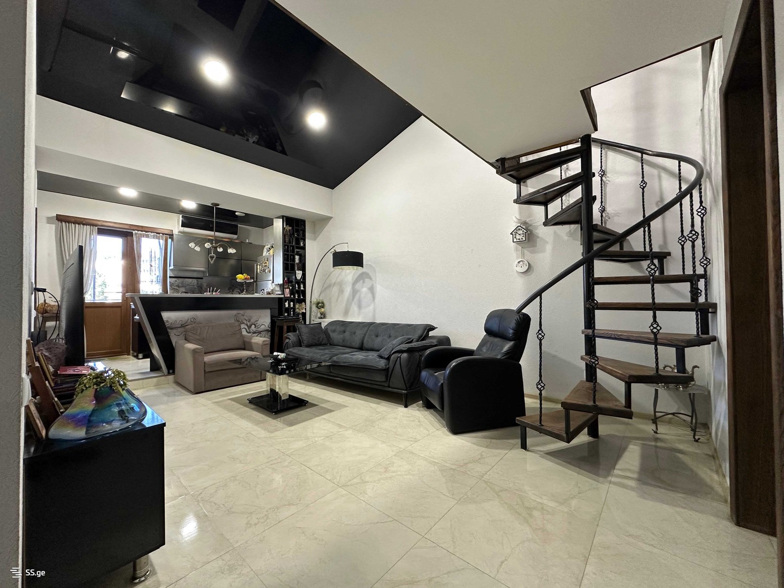 Block VI - Vazha-Pshavela - 4 rooms