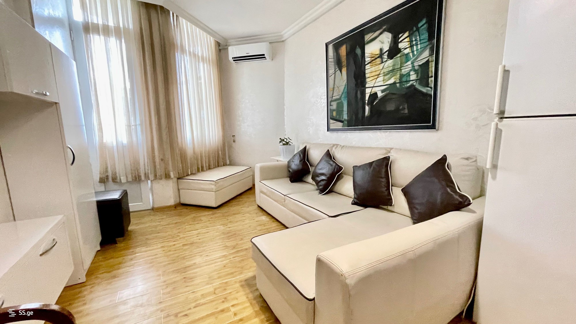 Z. Gorgiladze Street 98 - 1 rooms