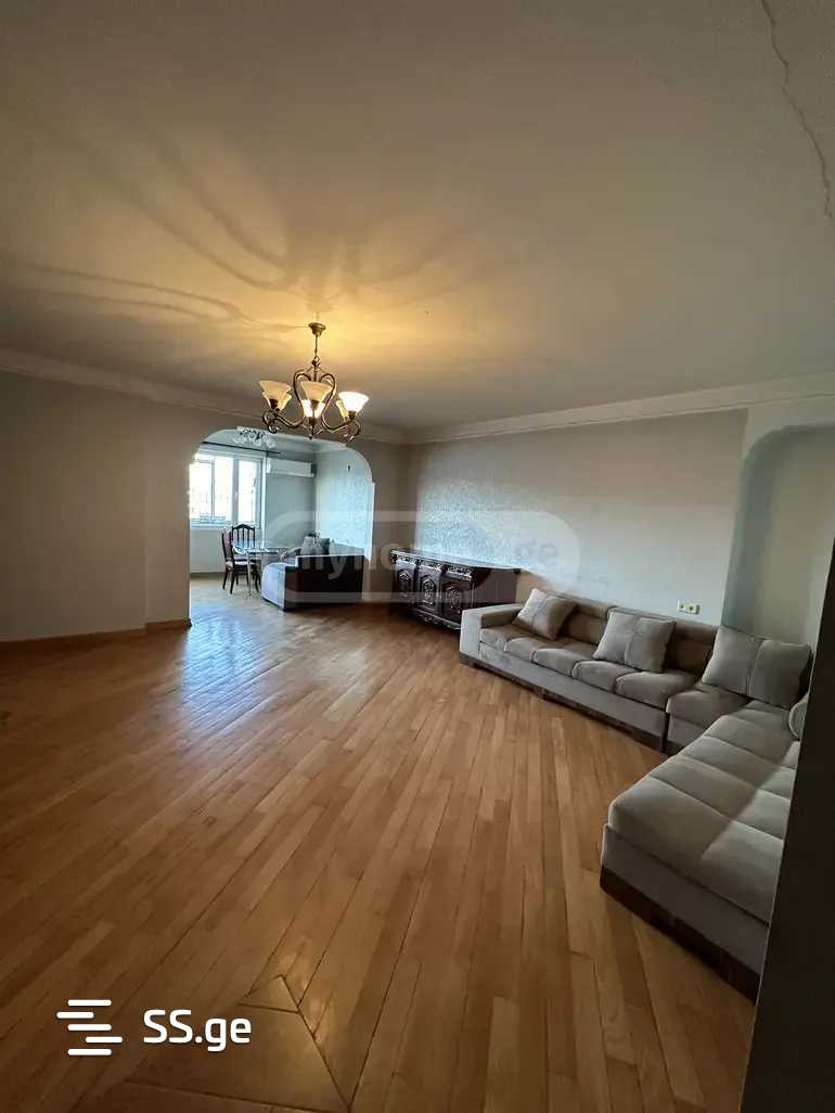 panaskerteli st. - 3 rooms
