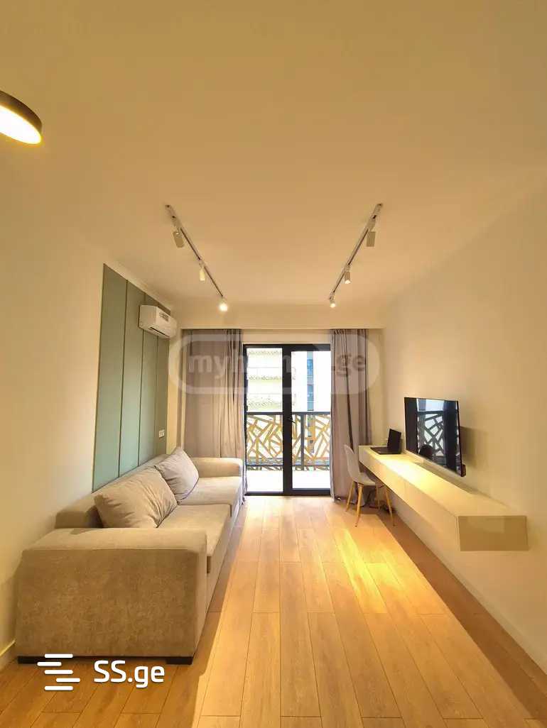 Marshal Archil Gelovani Ave. - 2 rooms