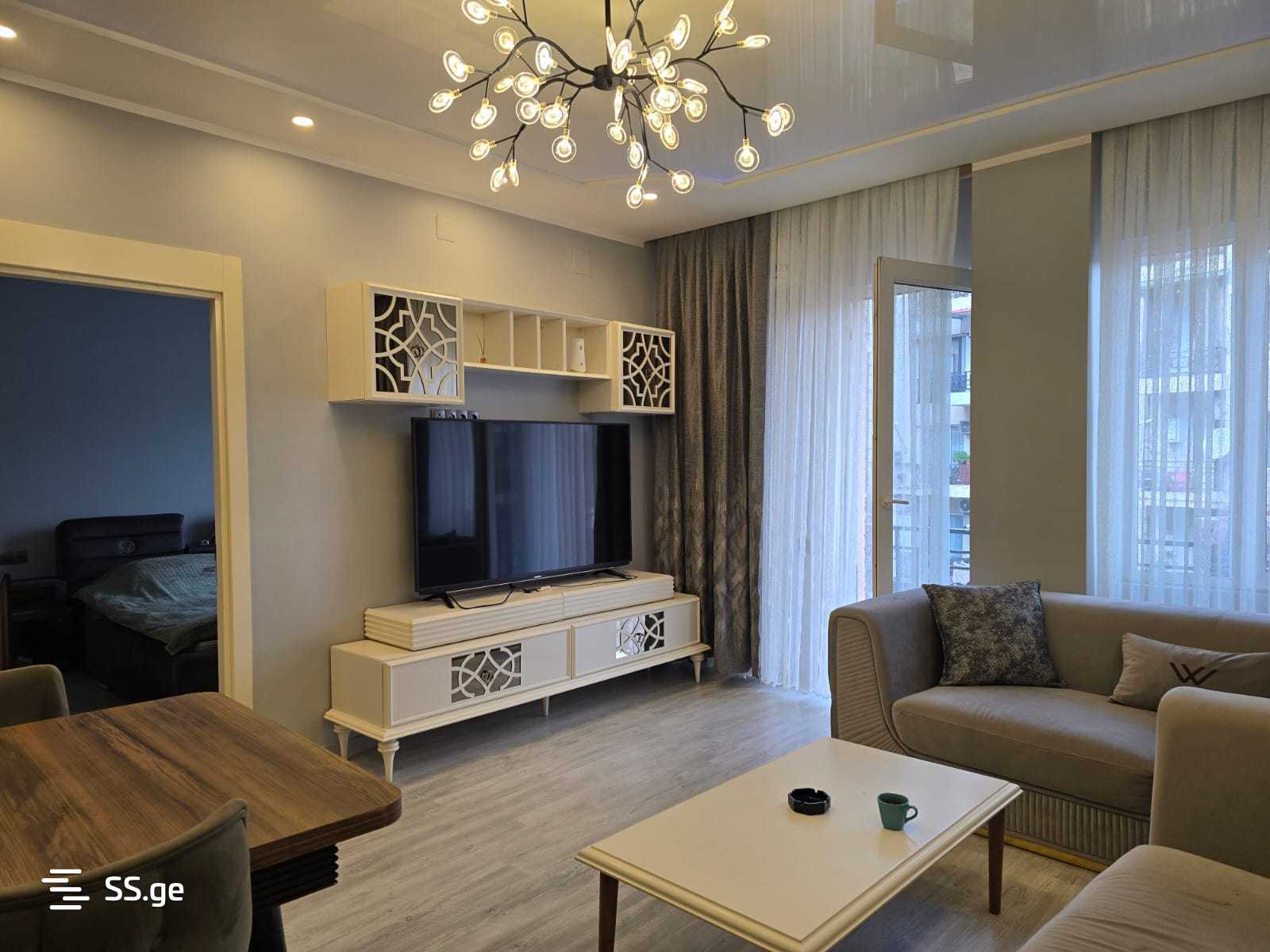 Chavchavadze st. 4 - 3 rooms