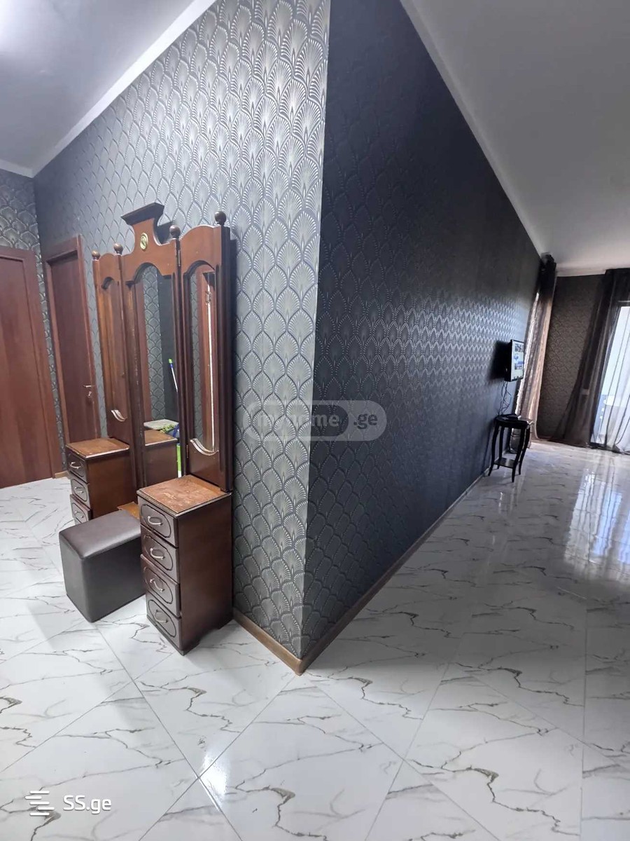 bakradze st. - 3 rooms