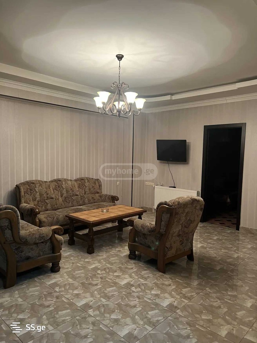 Gr. Robakidze Ave 7 - 5 rooms