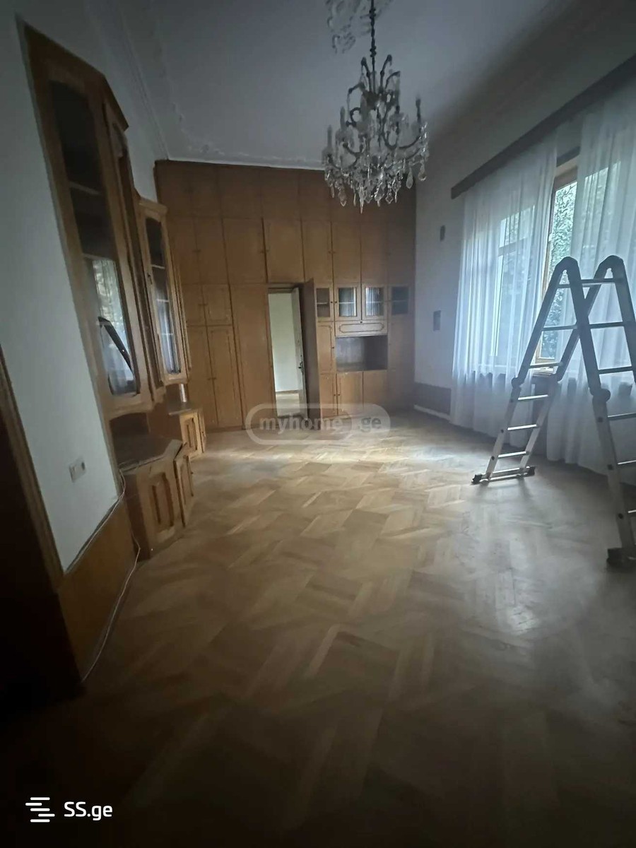 gr. mukhadze st. - 5 rooms