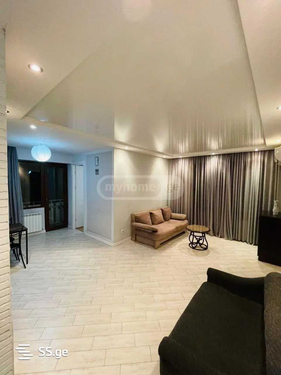 pekini st. 25 - 4 rooms