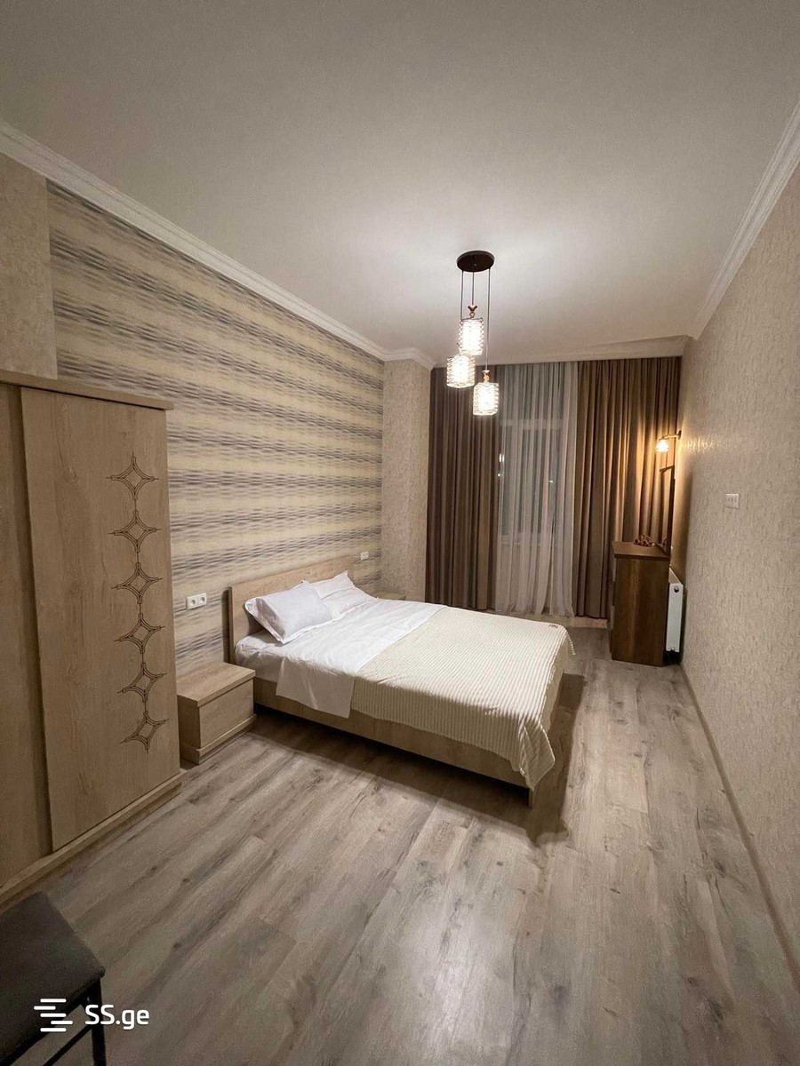 12 - 2 rooms