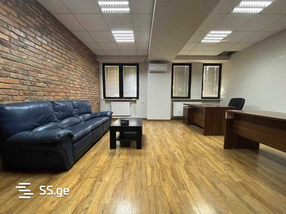 s. chikovani st. 1 - 0 rooms