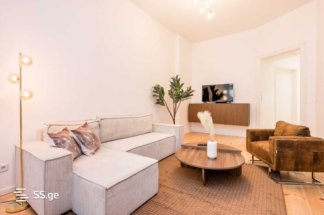 O.Lortkipanidze st. - 3 rooms