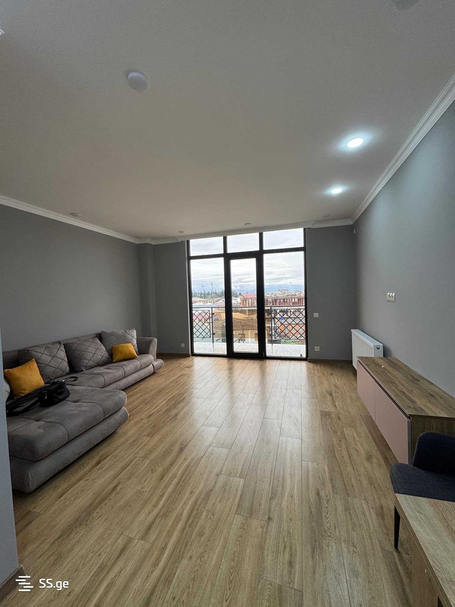 77 - 2 rooms
