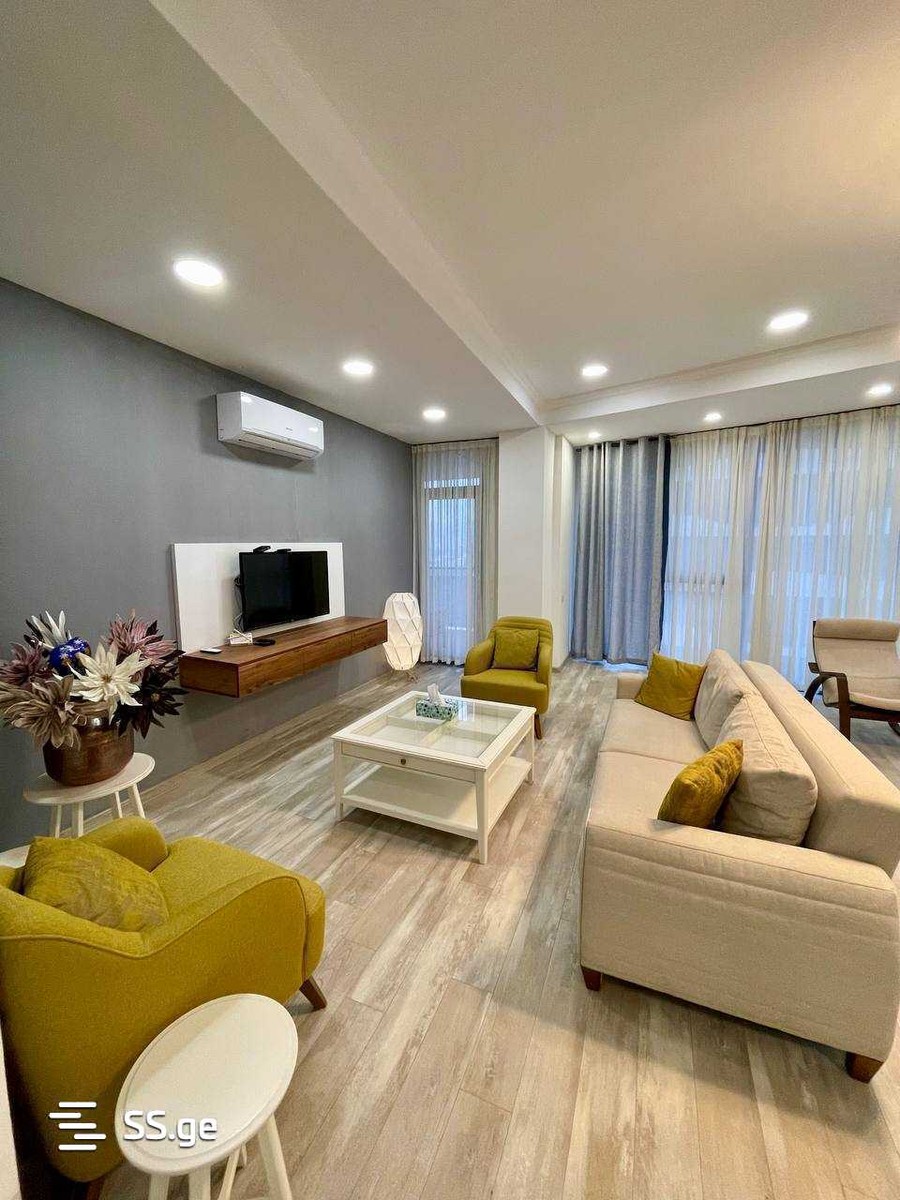 m. aleksidze st. 12 - 4 rooms