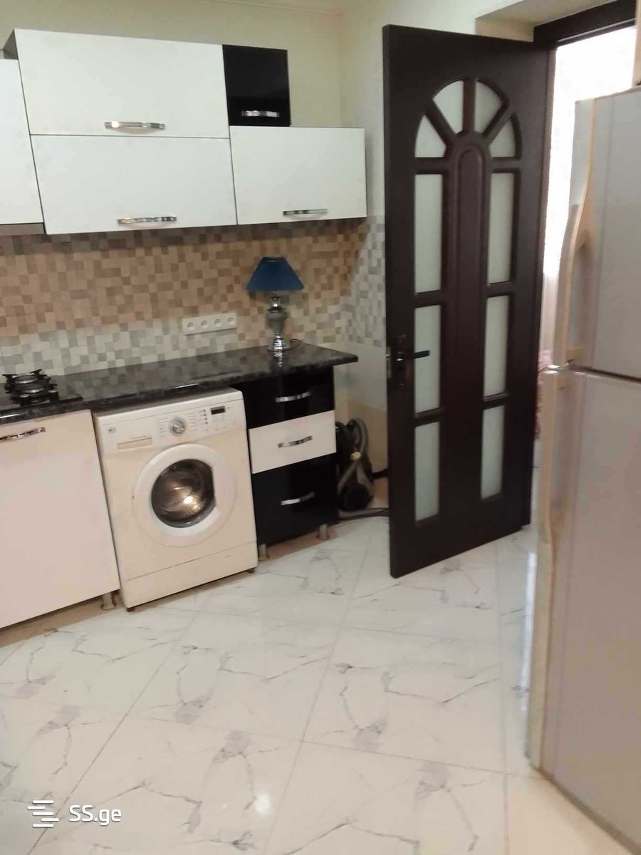 Arakishvili st. 5 - 1 rooms