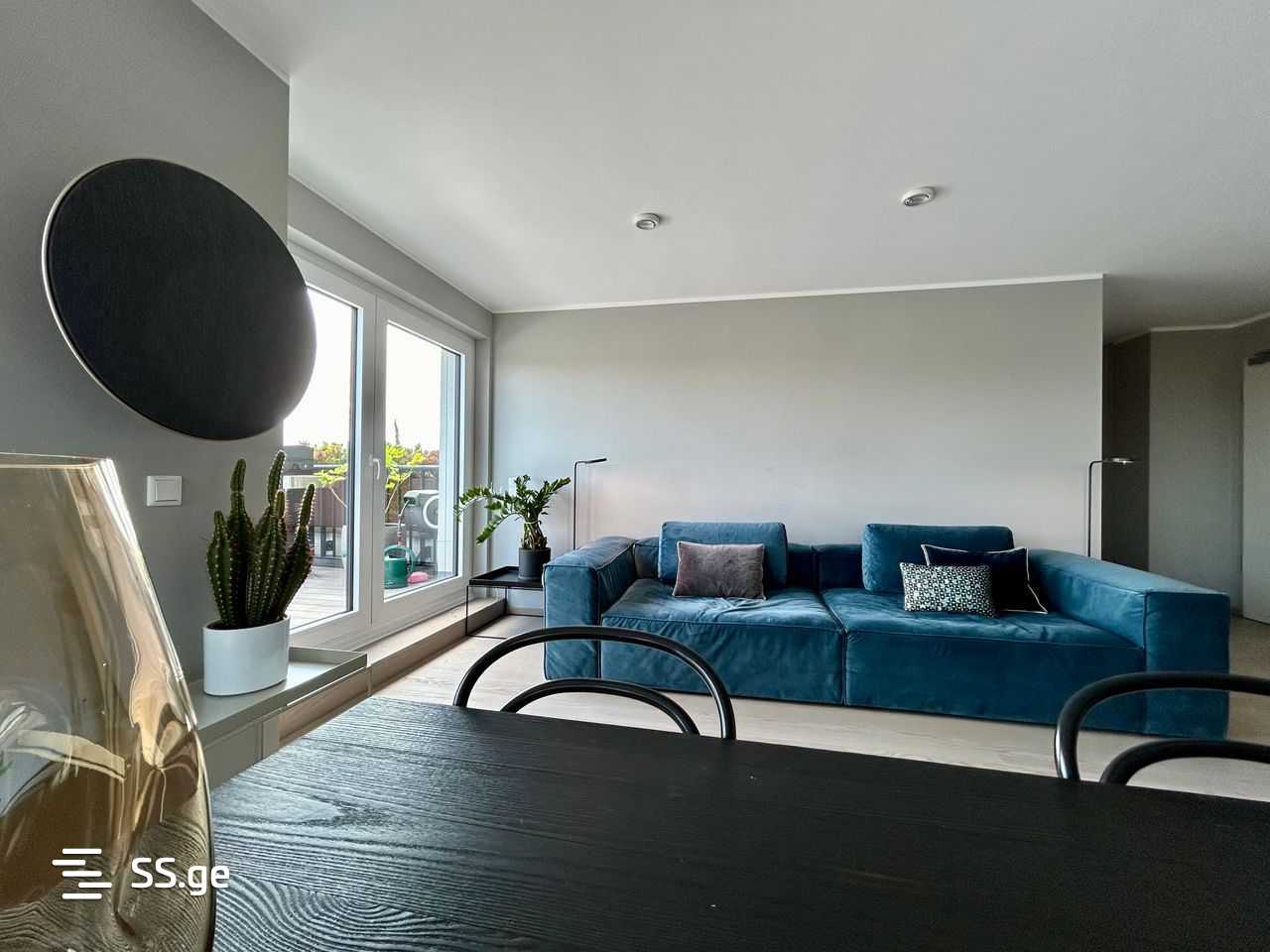 barnovi st. - 4 rooms