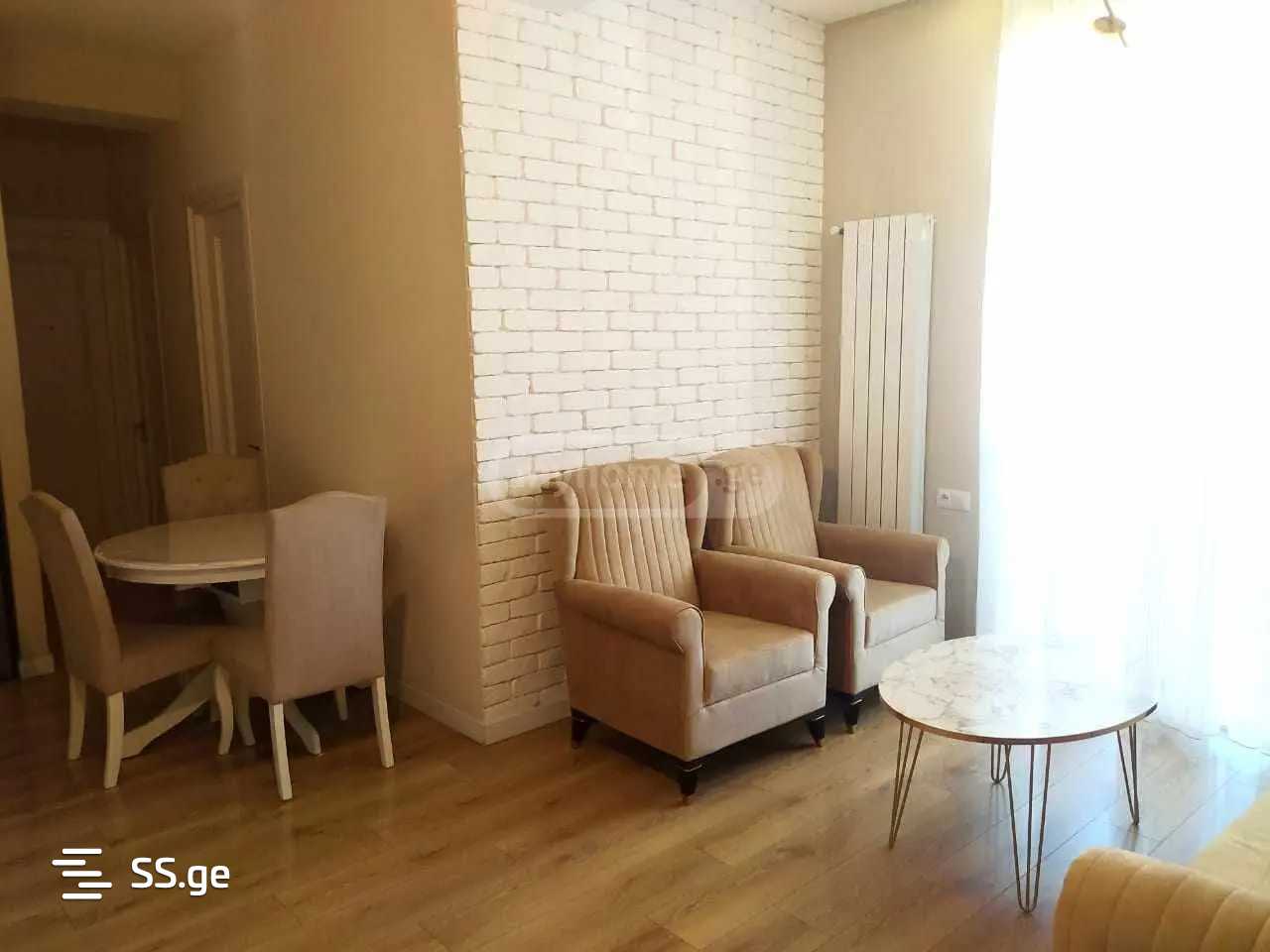 giorgi brtskinvale st. - 3 rooms