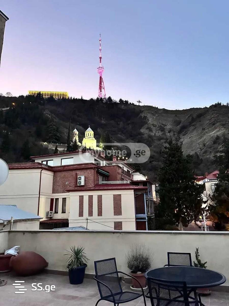mtacminda st. - 4 rooms