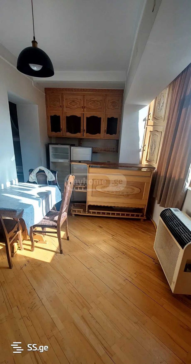 budapeshti st. - 3 rooms