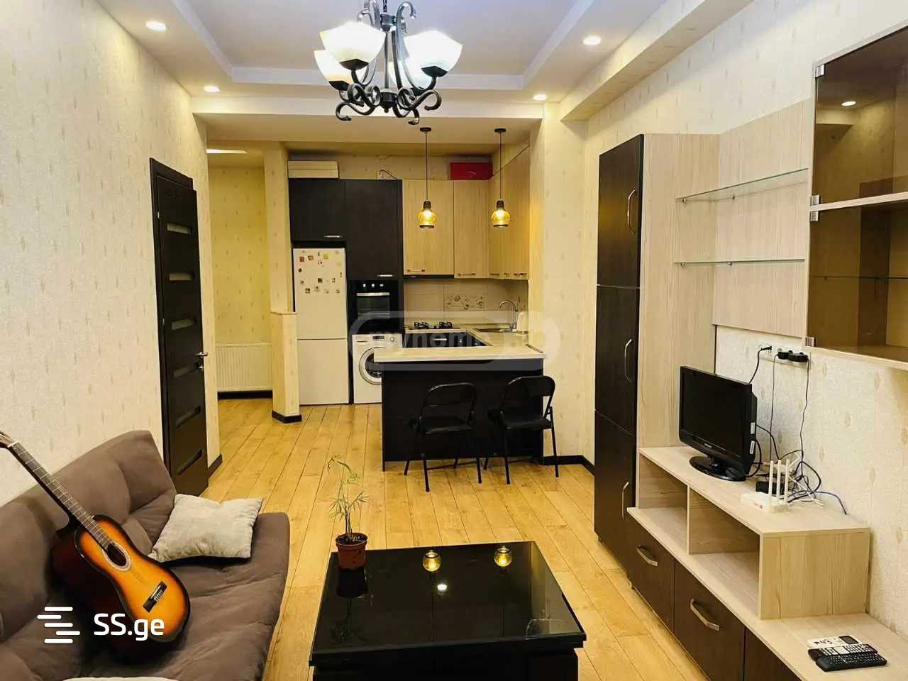 a.wereTlis avenue 0 - 3 rooms