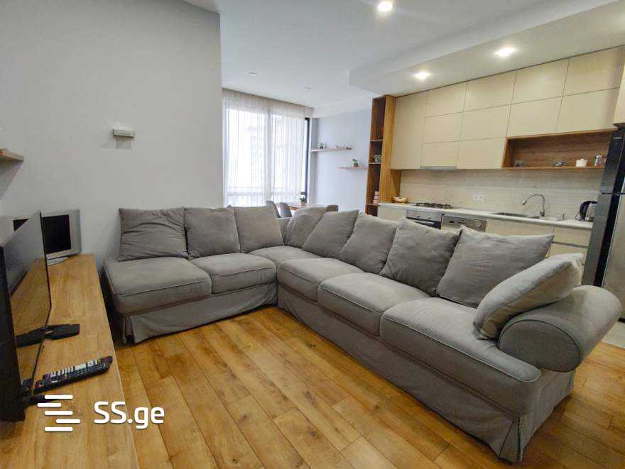 51 - 3 rooms
