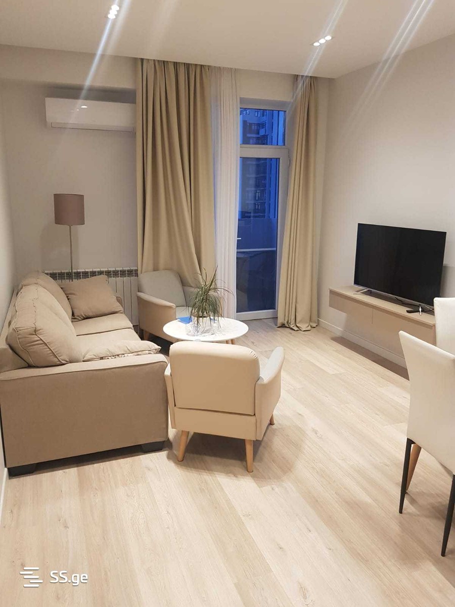 mindeli st. 12 - 3 rooms