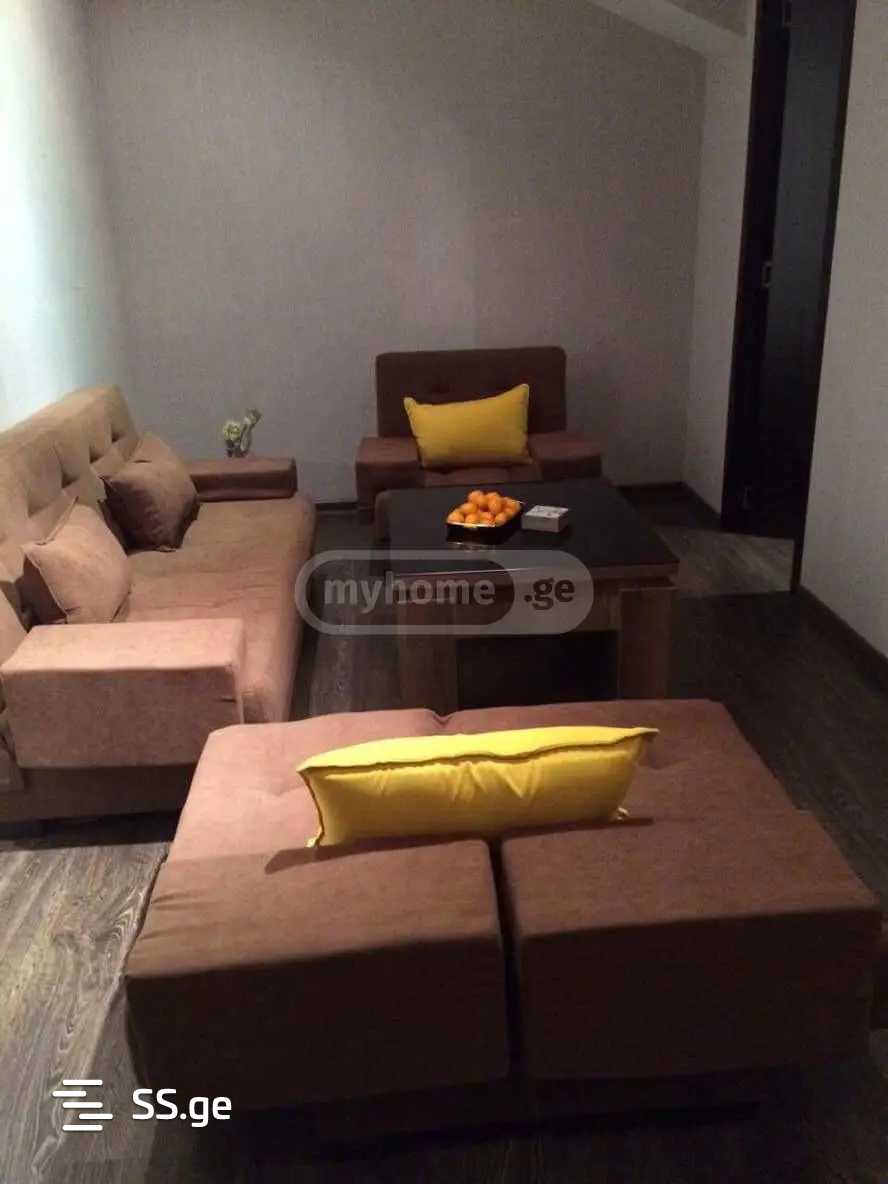a.wereTlis avenue - 2 rooms