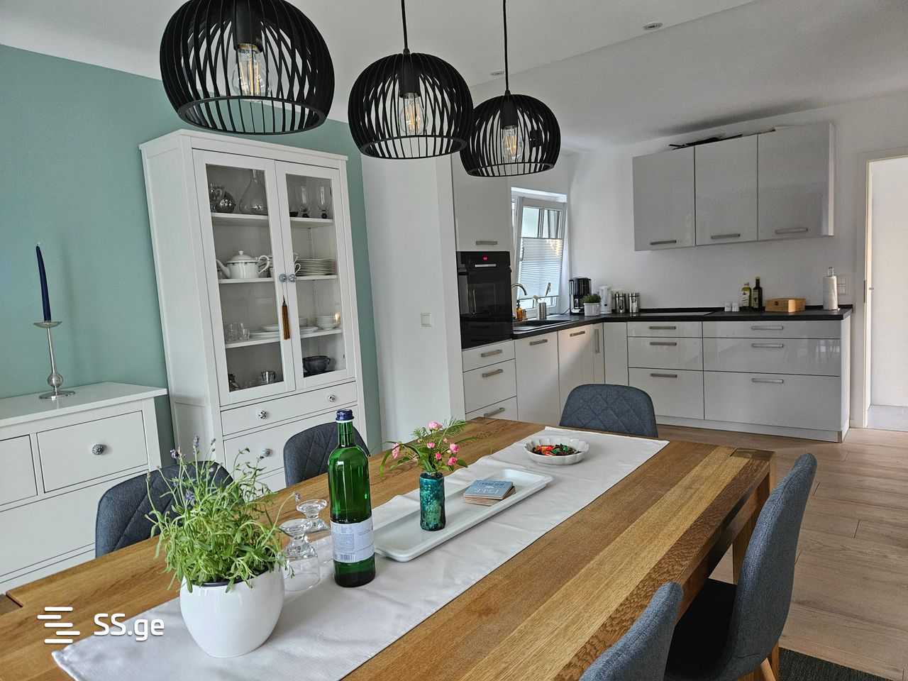 t. tabidze st. - 4 rooms