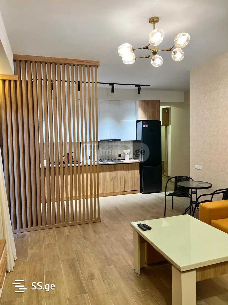 Holy Martyr Vasilisko st. - 3 rooms