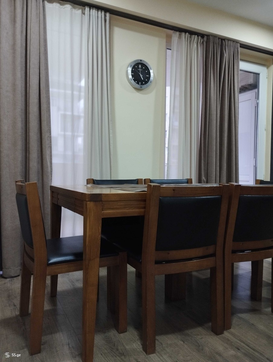 Mirian Mephe st. 20 - 4 rooms