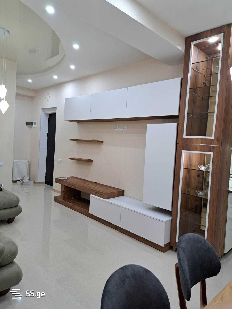 chkondideli st. 22 - 3 rooms