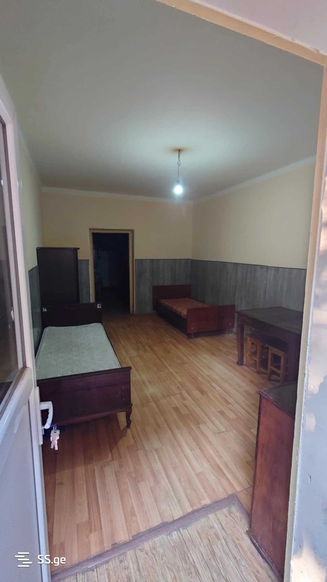 nucubidze st. 203 - 1 rooms