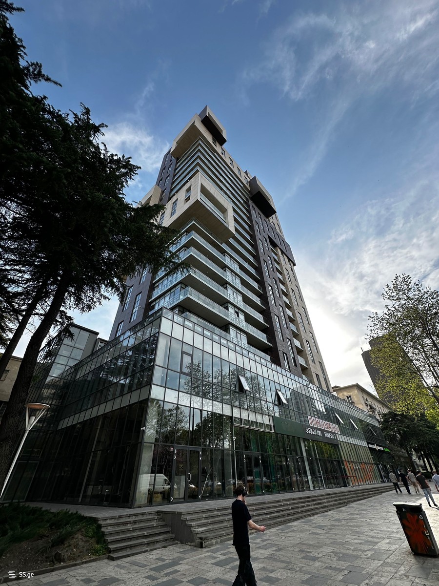 i. chavchavadze avenue 60 - 5 rooms