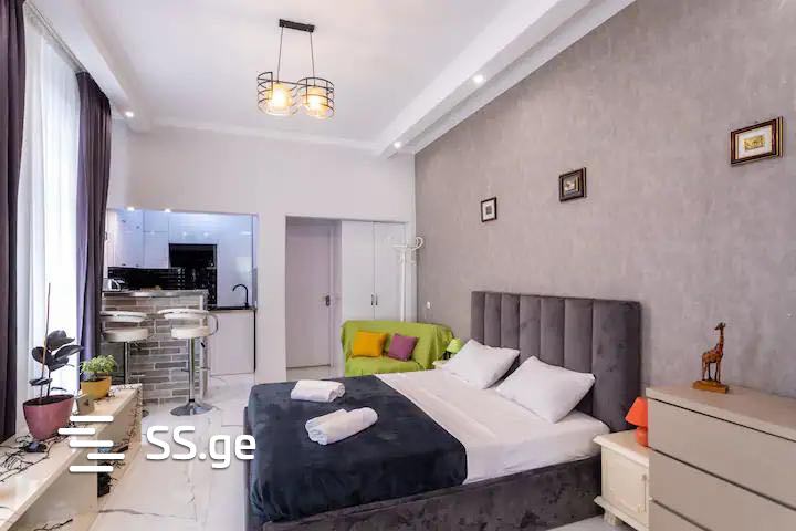 z. chavchavadze st. 10 - 1 rooms