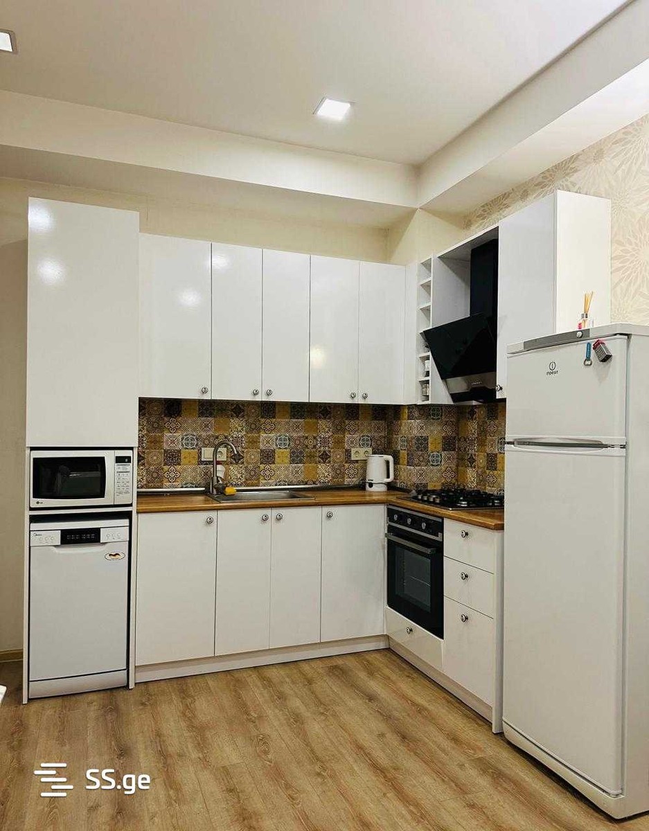 kalandadze st. 3 - 3 rooms