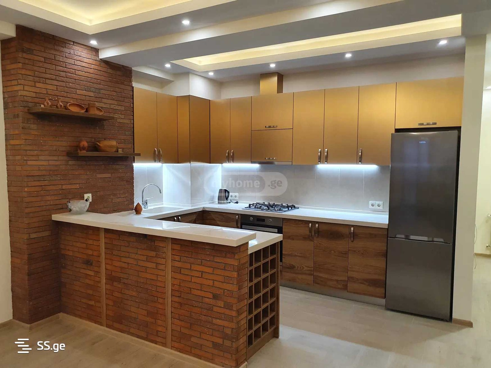 a.wereTlis avenue 27 - 4 rooms