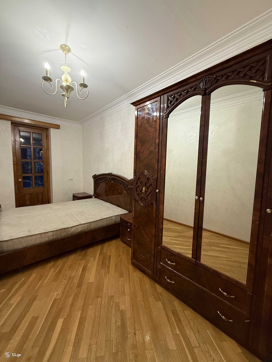 pekini st. - 3 rooms