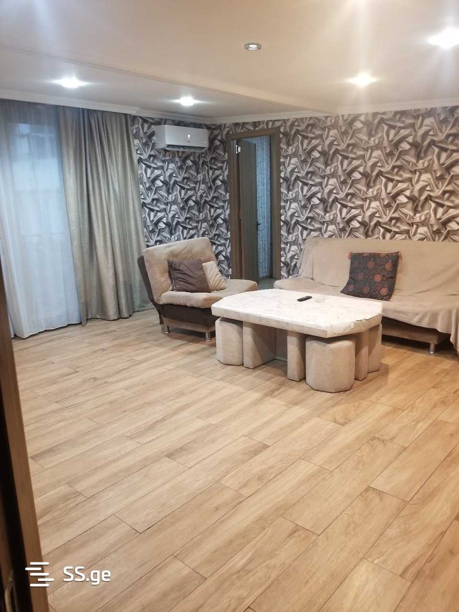 B.Kvernadze st. Mტექნიკური უნივერსიტეტი - 8 rooms