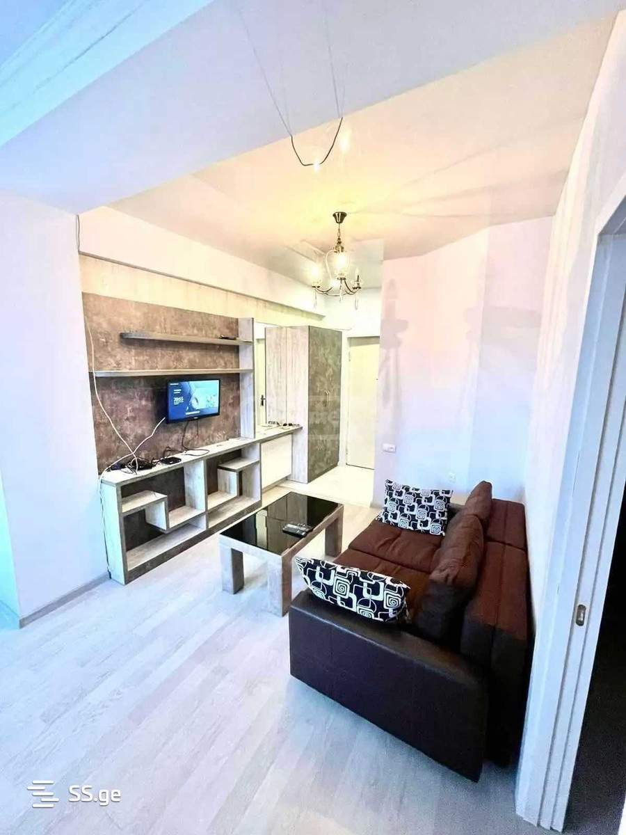 Kazbegi avenue - 2 rooms