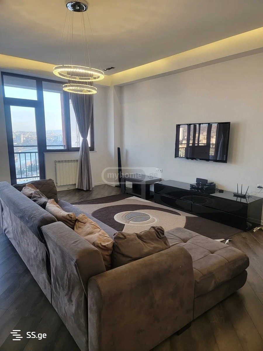 kostava st. - 3 rooms