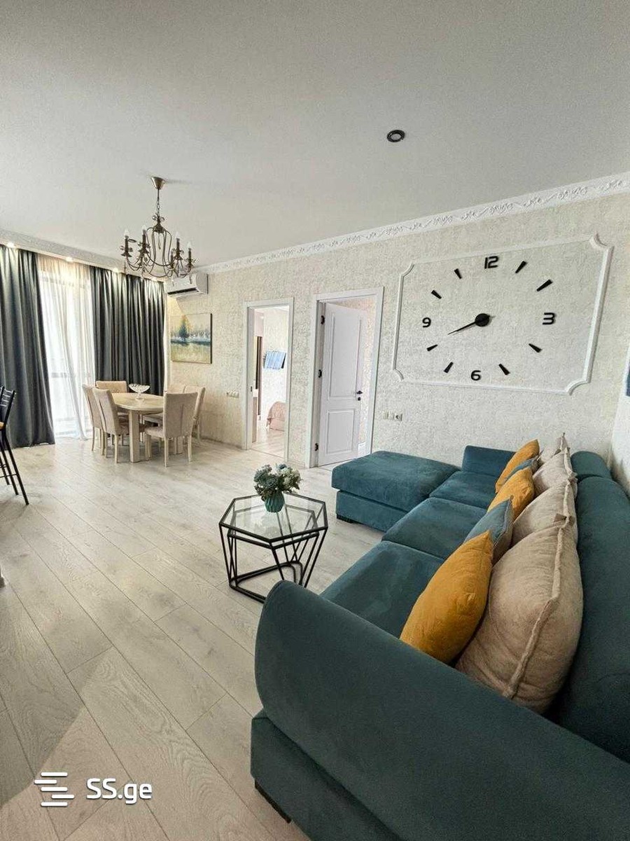 aslanidi st. 12 - 3 rooms