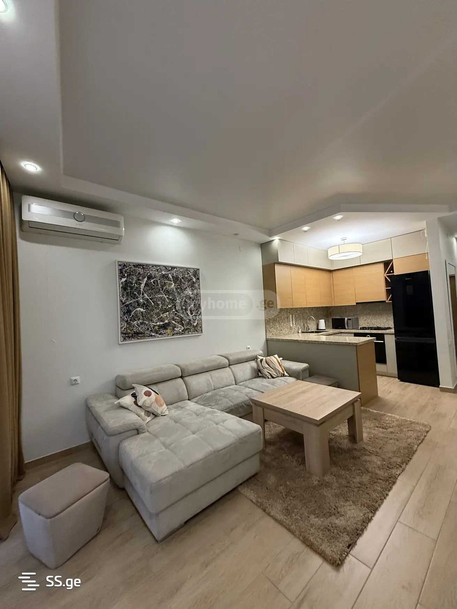Sh. Rustaveli Ave. 15 - 3 rooms