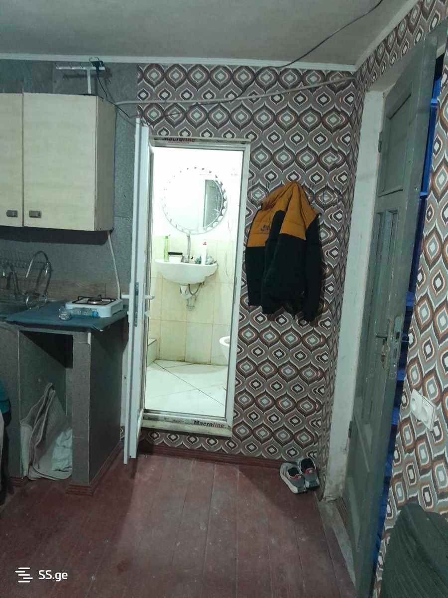 delisi st. 22 - 1 rooms