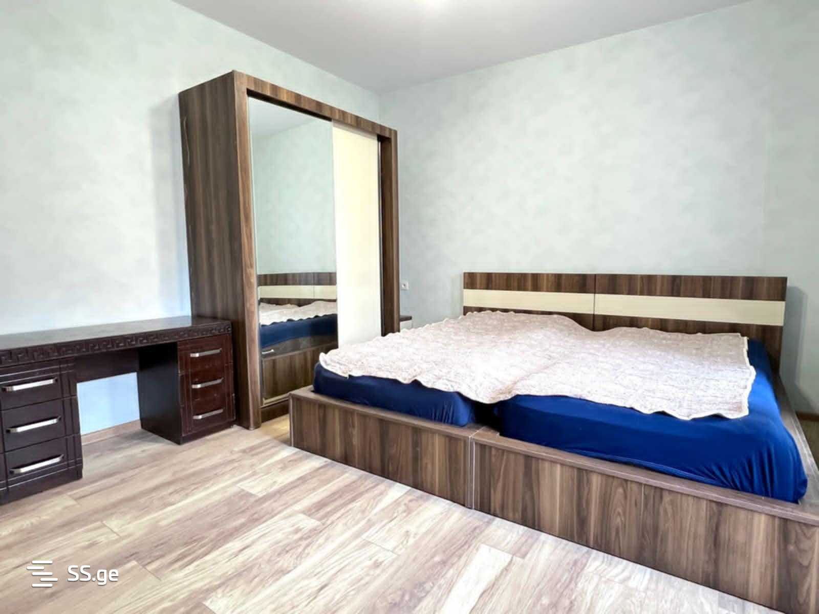 gudiashvili square 25 - 2 rooms